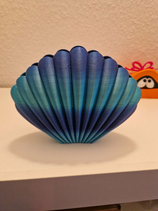 Modern Sea Shell Vase