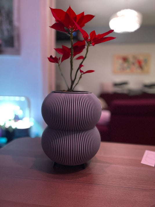 Modern Planter with Legs | Indoor Plant Pot | Succulent & Houseplant Decor | Unique Housewarming Gift — view 5